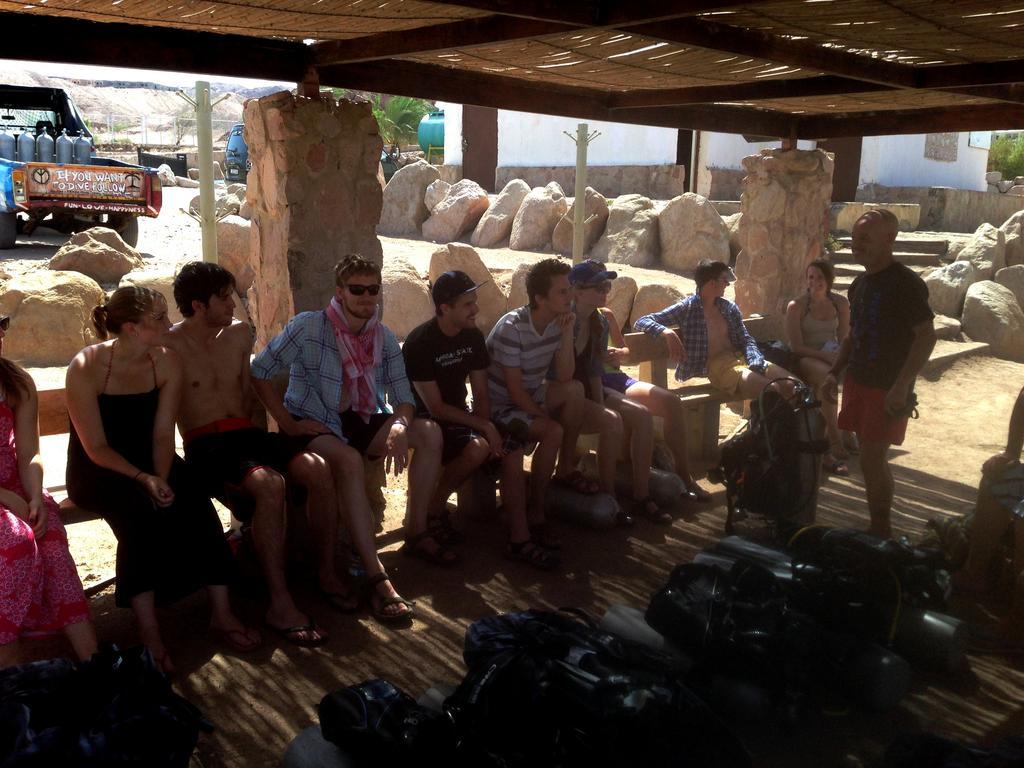 Arab Divers Dive Center And Bed & Breakfast Aqaba Esterno foto