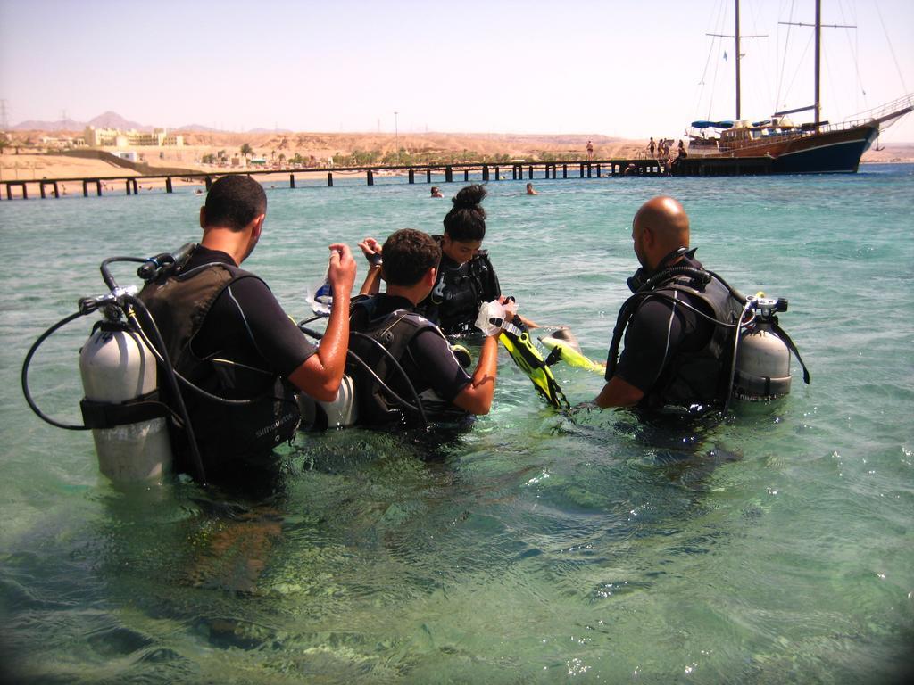 Arab Divers Dive Center And Bed & Breakfast Aqaba Esterno foto