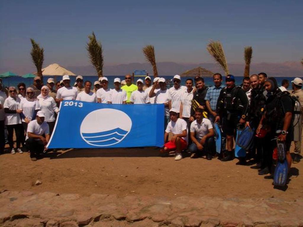 Arab Divers Dive Center And Bed & Breakfast Aqaba Esterno foto