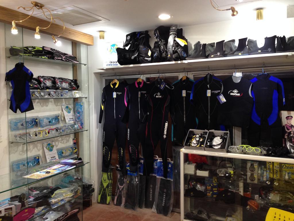 Arab Divers Dive Center And Bed & Breakfast Aqaba Esterno foto